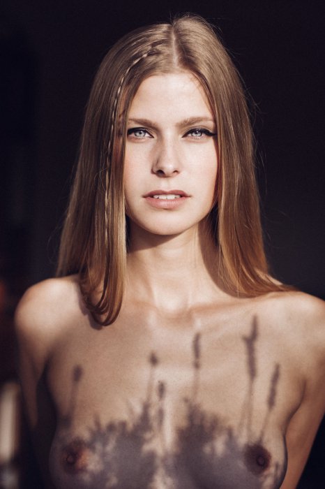 Девушки бывают разные