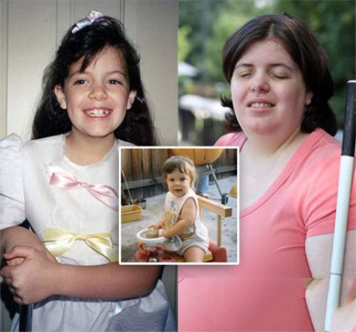 Мечтавшая ослепнуть залила в глаза очиститель Мечтавшая ослепнуть залила в глаза очиститель