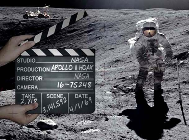  Россияне собрали миллион рублей на разоблачение “лунного заговора”