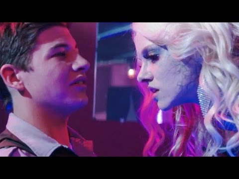 Тизер фильма "Скауты против зомби"