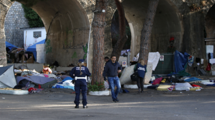  Издержки профессии активистки