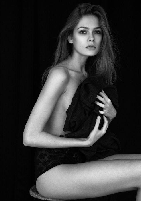 Девушки бывают разные