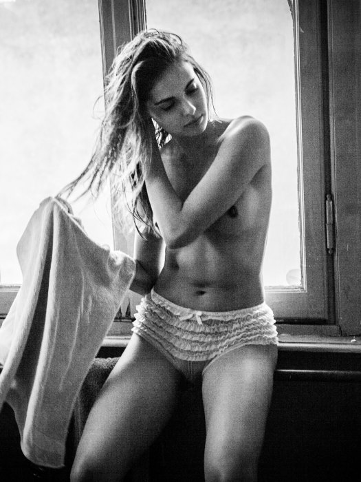 Девушки бывают разные