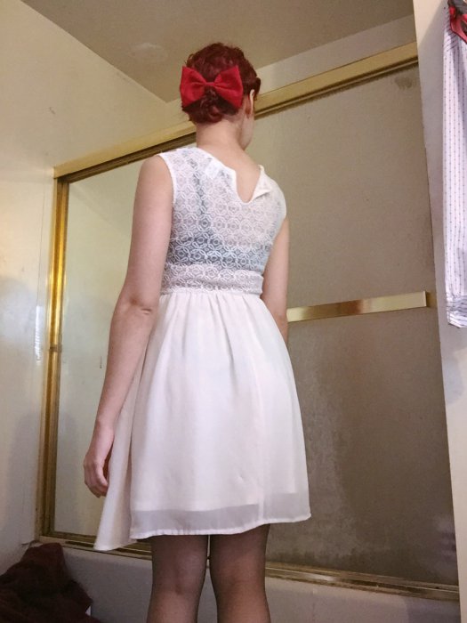 Девушки бывают разные