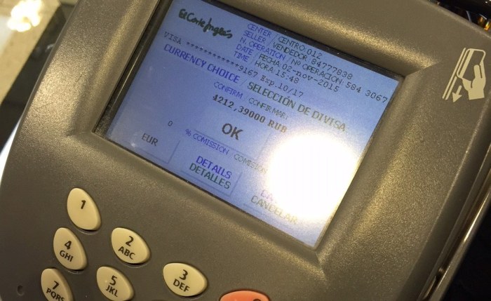 Как разводят владельцев банковских карт за границей