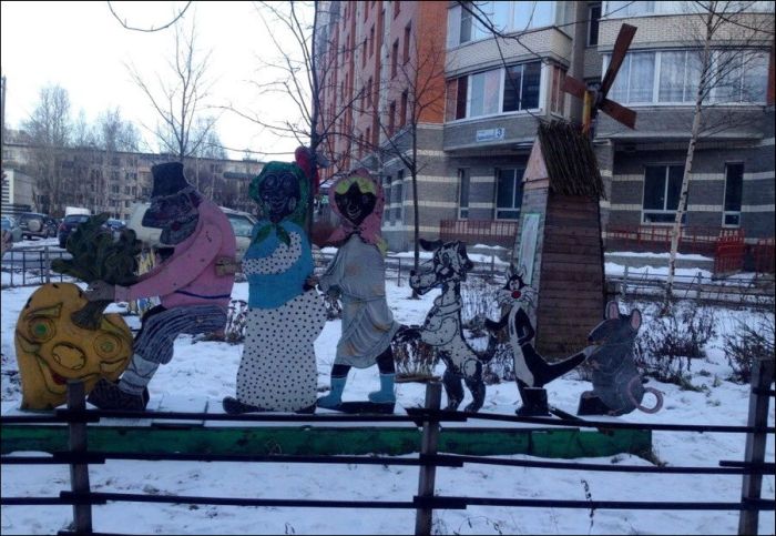 Адские твари расползаются по дворам