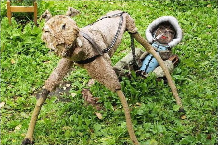 Адские твари расползаются по дворам