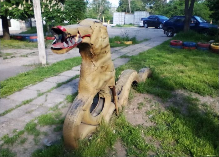 Адские твари расползаются по дворам