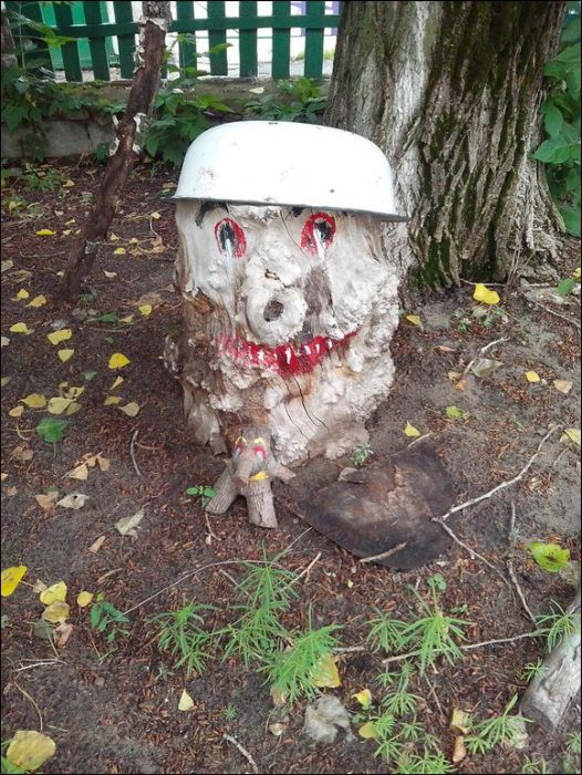 Адские твари расползаются по дворам