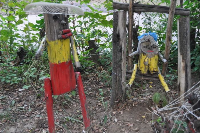 Адские твари расползаются по дворам