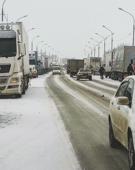 Дальнобойщики собираются провести масштабную акцию протеста в Москве