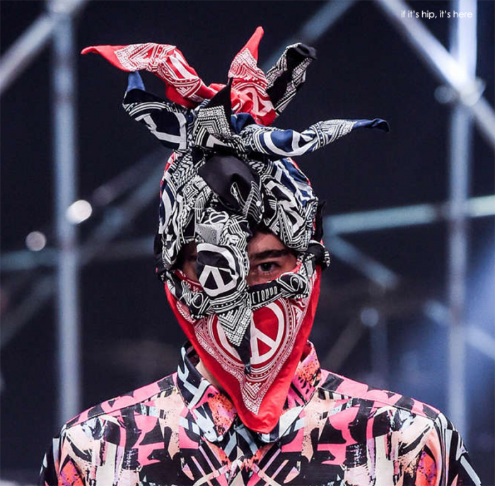 Как бы головные уборы