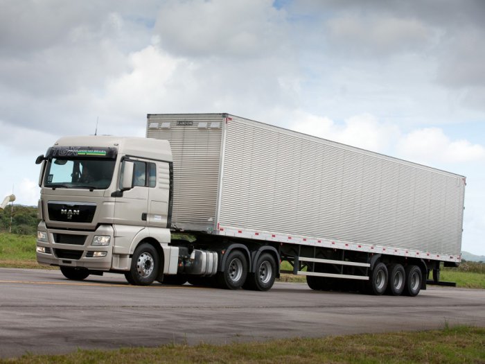 Власти уступили дальнобойщикам  обещавшим устроить коллапс