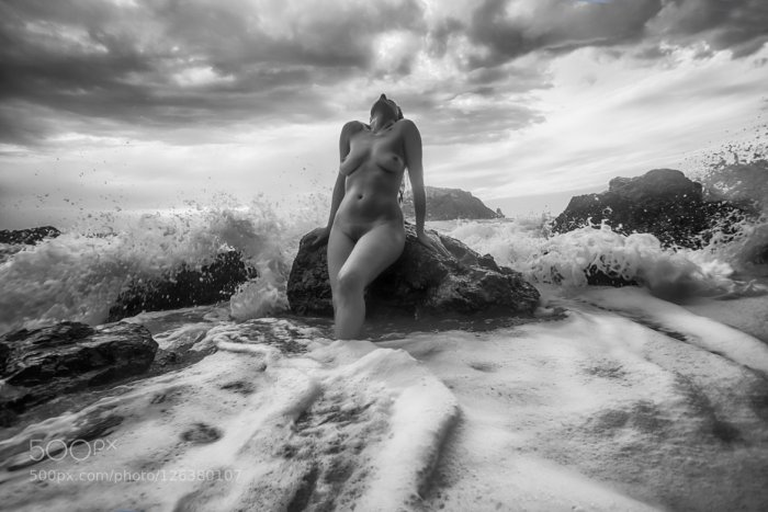 Девушки (18+)