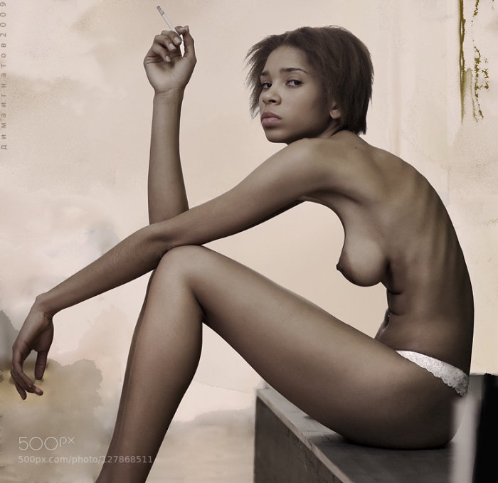 Девушки (18+)