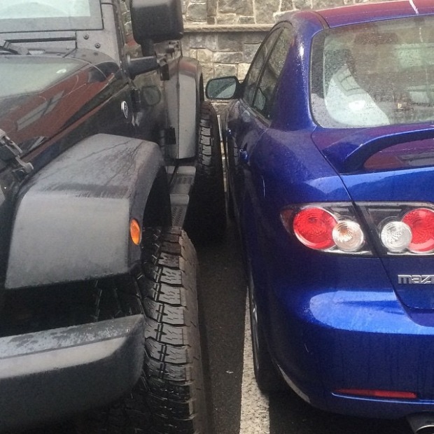 Мастер парковки на внедорожнике