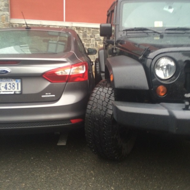 Мастер парковки на внедорожнике