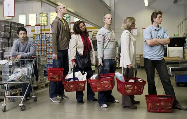 "Настоящий мужчина" и "поддельные женщины" 