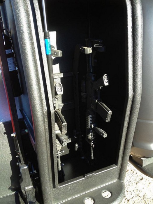 Пикап на случай зомби-апокалипсиса