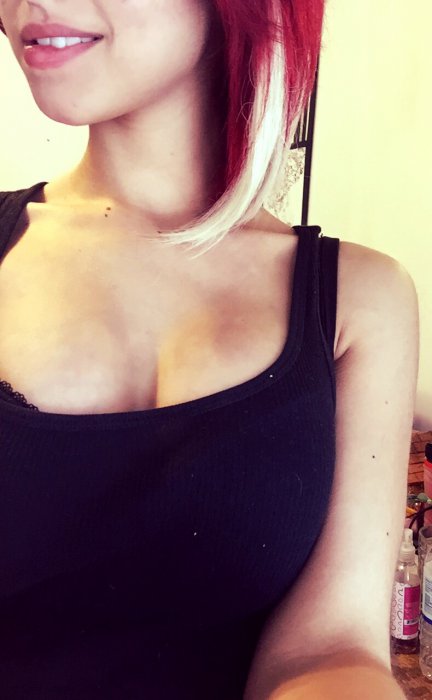 Девушки бывают разные