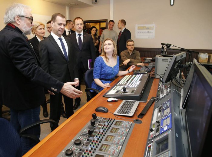 Медведев обнаружил, что блокировка Rutracker не работает