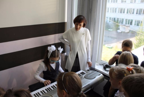 Гимназию №13 в Красноярске накажут за сложное расписание уроков