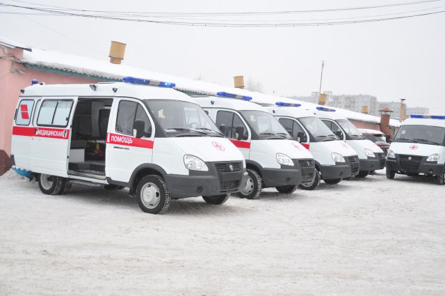 Путин поручил Минздраву рассмотреть передачу перевозок скорой частникам