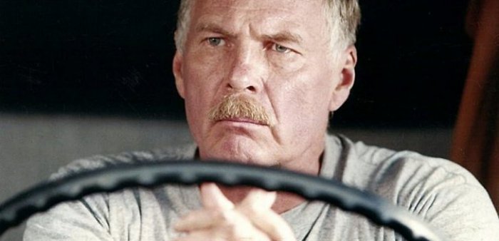 МВД предложило запретить частным лицам регистрировать грузовики и автобусы    