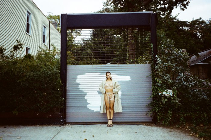 Девушки бывают разные