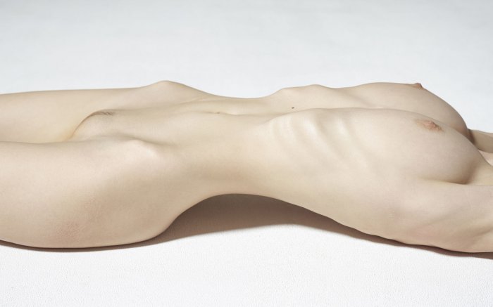 Девушки бывают разные