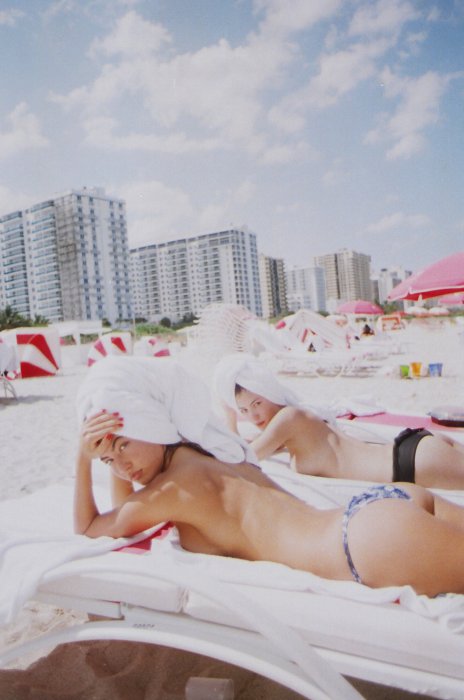 Девушки бывают разные