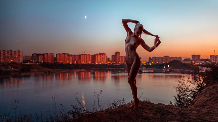 Девушки бывают разные