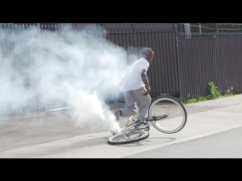 Пранк с дымящися велосипедом