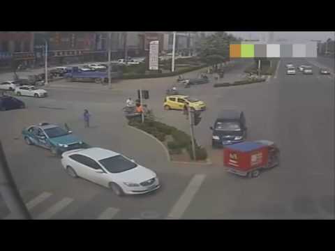 В Китае своя атмосфера ярости