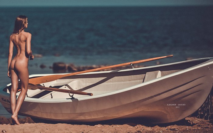 Девушки бывают разные