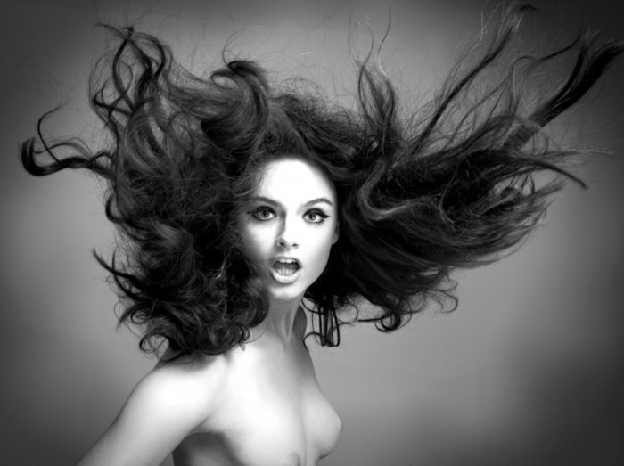 Девушки бывают разные