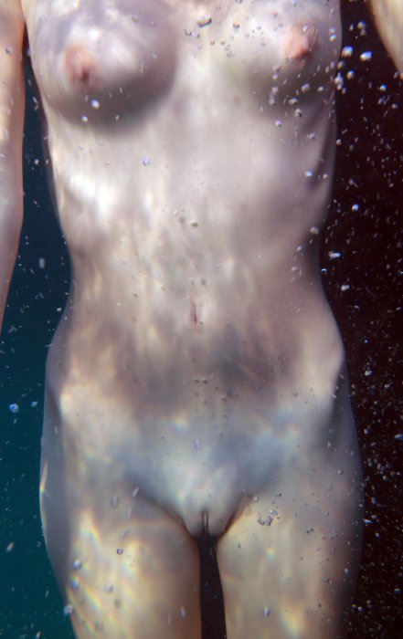 Девушки бывают разные