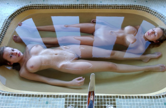 Девушки бывают разные