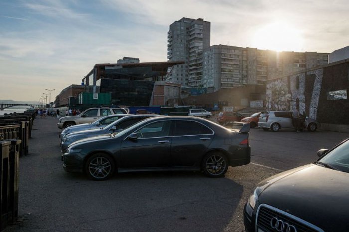 «Позор Красноярска!» - блогер Варламов снова разнес нашу набережную