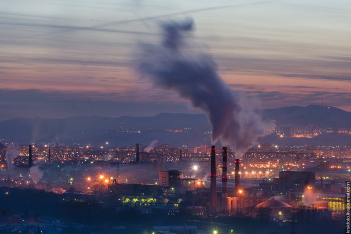 Жители четырех районов Красноярска дышали загрязненным воздухом