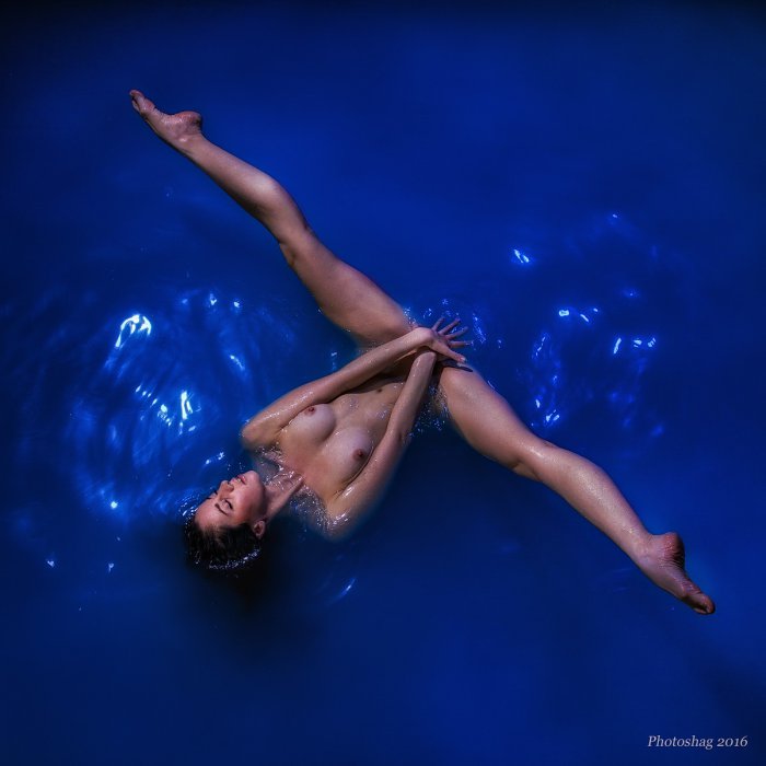 Девушки бывают разные