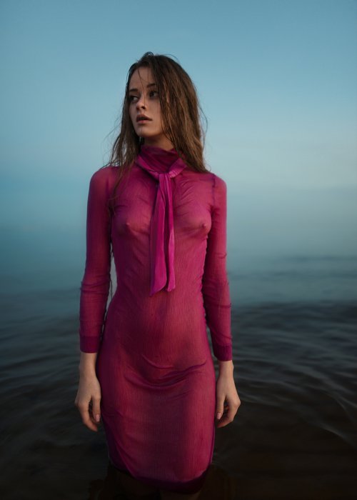 Девушки бывают разные