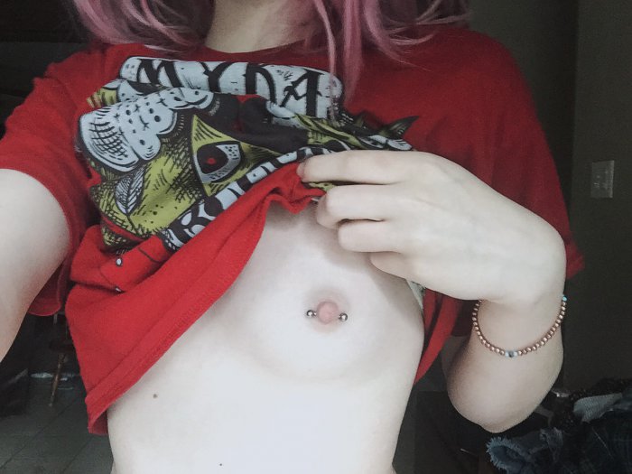 Девушки бывают разные