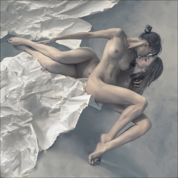 Девушки бывают разные