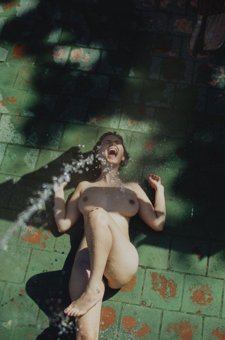 Девушки бывают разные