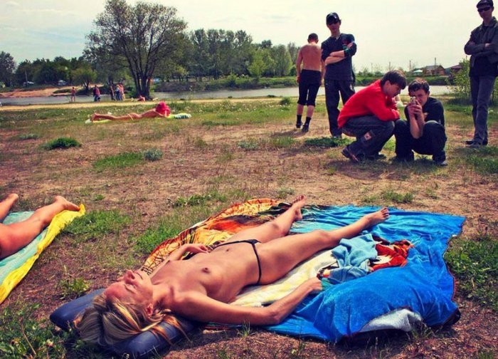 Девушки бывают разные