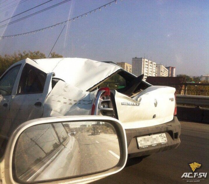 Старый знакомый уже на дороге