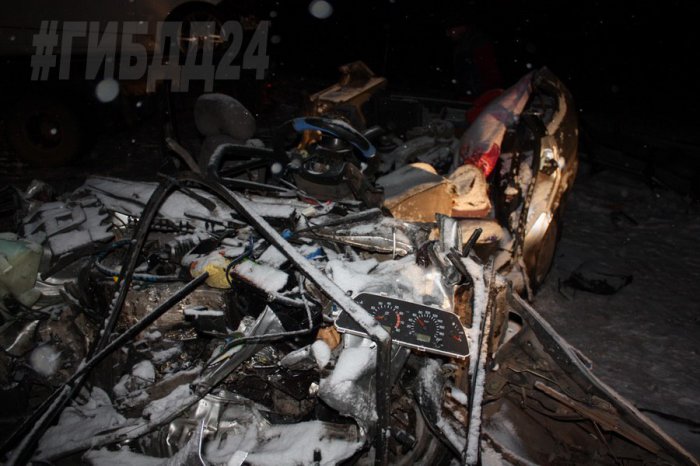 Появилось видео смертельного ДТП возле деревни Сухая в Емельяновском районе