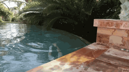 Девушки бывают разные