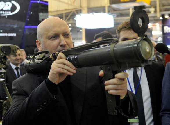 Я точно вижу в головке самонаведения коаксиальный разъём под антенну и аудио разъём 3.5?